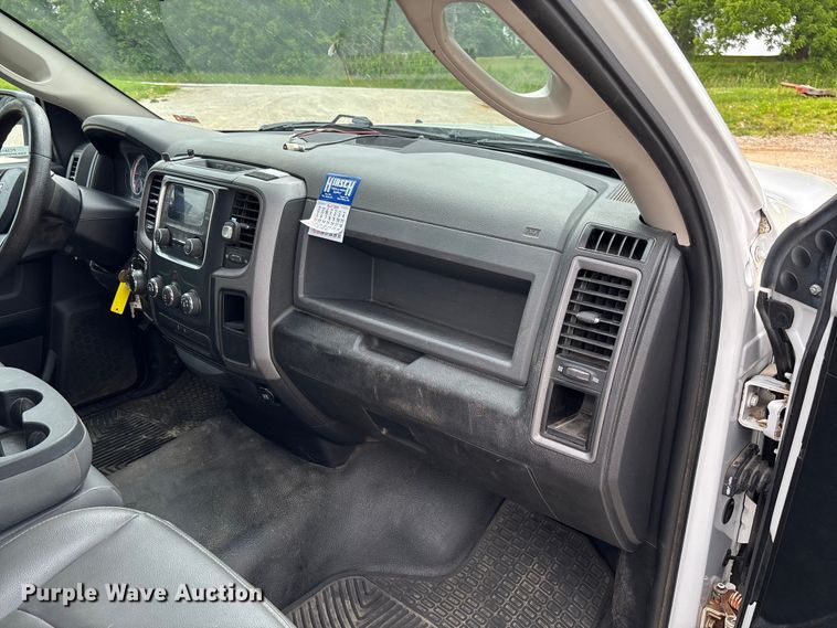 image for item FC5814 2017 RAM 1500 Ext. Cab pickup truck