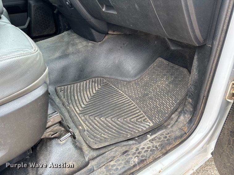 image for item FC5814 2017 RAM 1500 Ext. Cab pickup truck