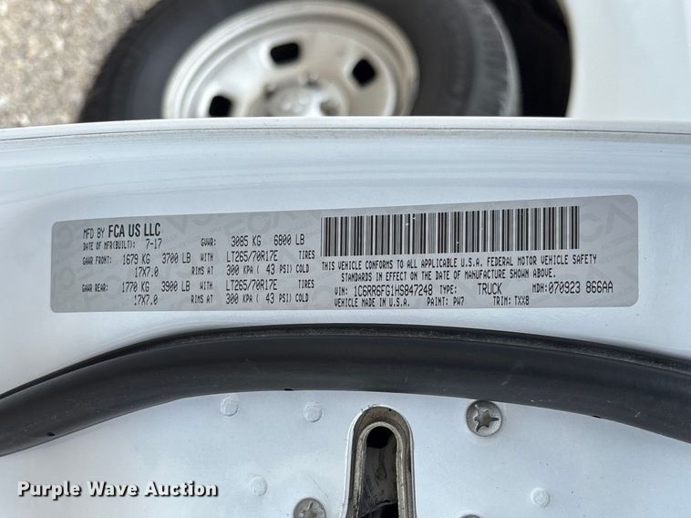 image for item FC5814 2017 RAM 1500 Ext. Cab pickup truck