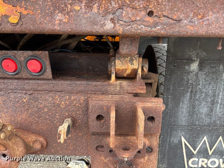 image for item FC5816 2001 International 4900 dump truck