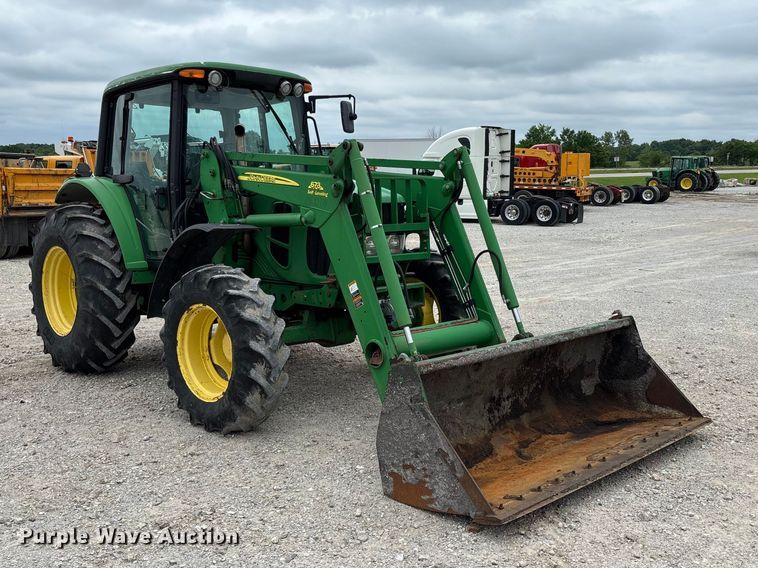image for item FC5817 2009 John Deere 6430 MFWD tractor