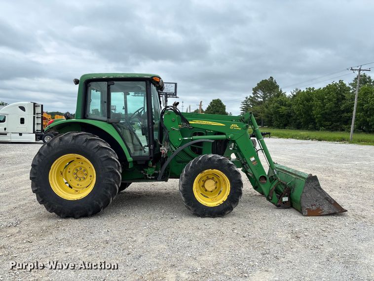 image for item FC5817 2009 John Deere 6430 MFWD tractor