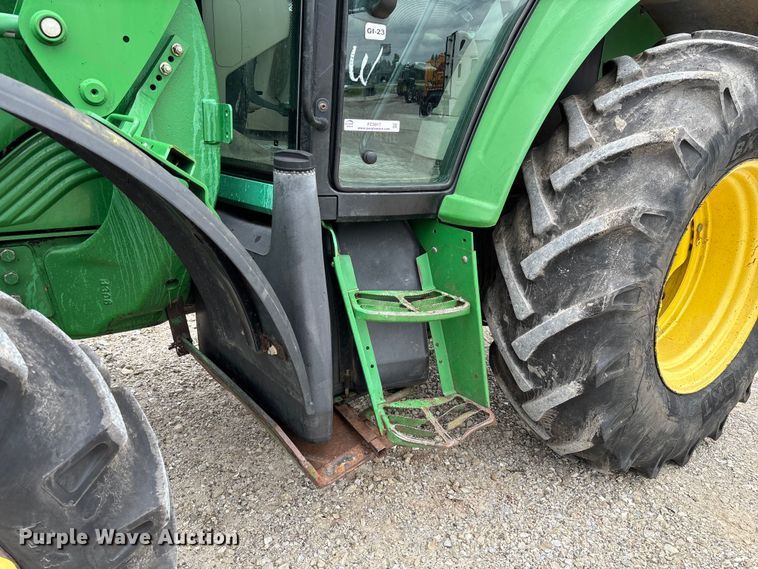 image for item FC5817 2009 John Deere 6430 MFWD tractor