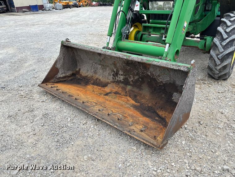 image for item FC5817 2009 John Deere 6430 MFWD tractor