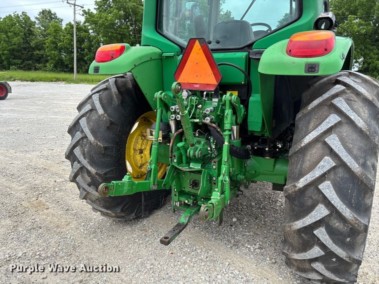 image for item FC5817 2009 John Deere 6430 MFWD tractor
