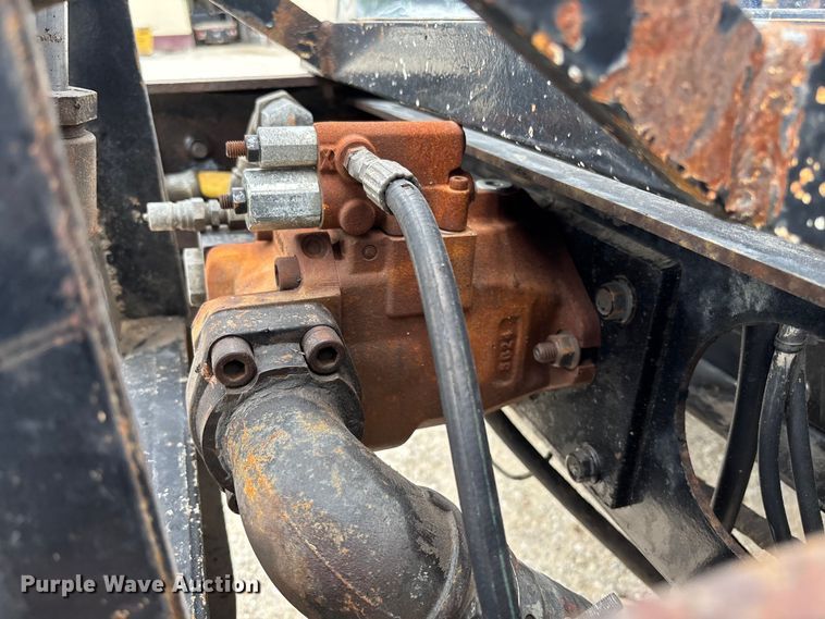 image for item FC5819 2005 International 7400 dump truck
