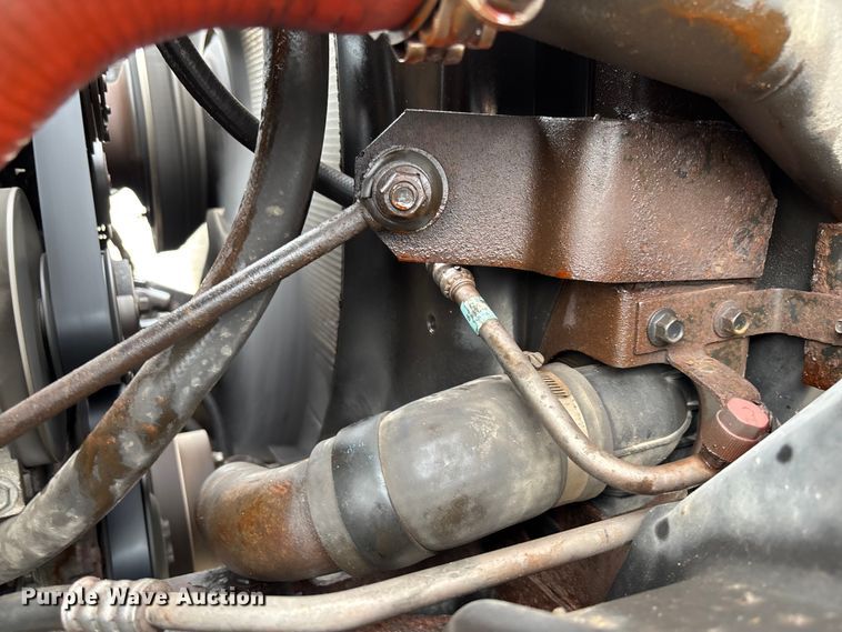 image for item FC5820 2006 International 7400 flatbed truck