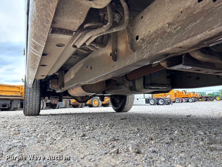 image for item FC5821 2013 Chevrolet Express 3500 van