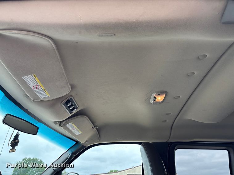 image for item FC5821 2013 Chevrolet Express 3500 van