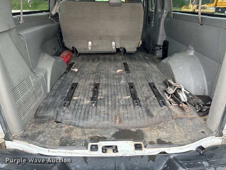 image for item FC5821 2013 Chevrolet Express 3500 van