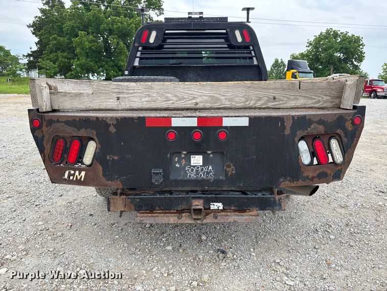 image for item FC5842 2016 Ford F250 Super Duty Crew Cab flatbed pickup truck