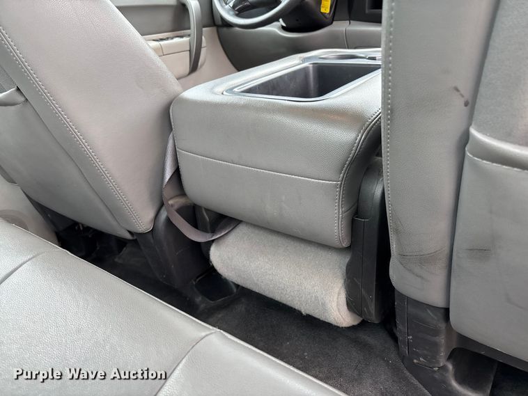 image for item FC5843 2013 Chevrolet Silverado 1500 Ext. Cab pickup truck