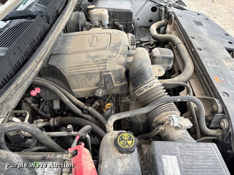 image for item FC5843 2013 Chevrolet Silverado 1500 Ext. Cab pickup truck