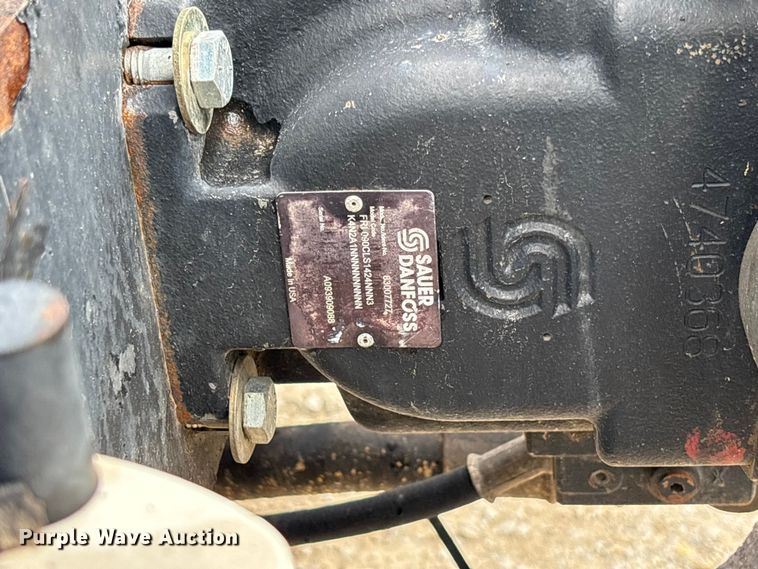 image for item FC5844 2010 International 7500 dump truck