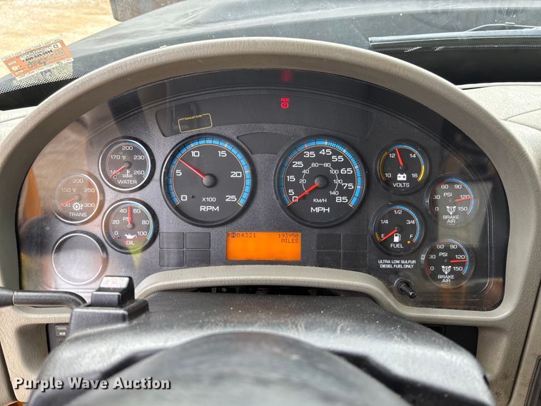 image for item FC5844 2010 International 7500 dump truck