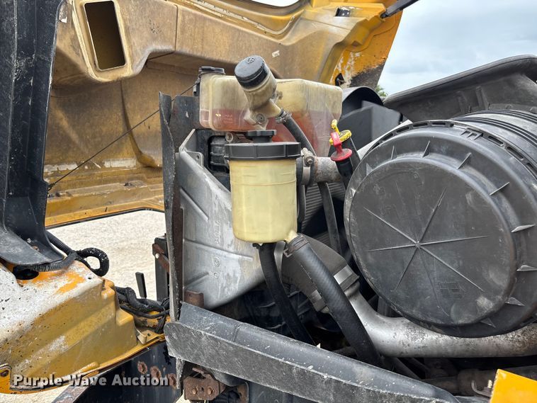 image for item FC5844 2010 International 7500 dump truck