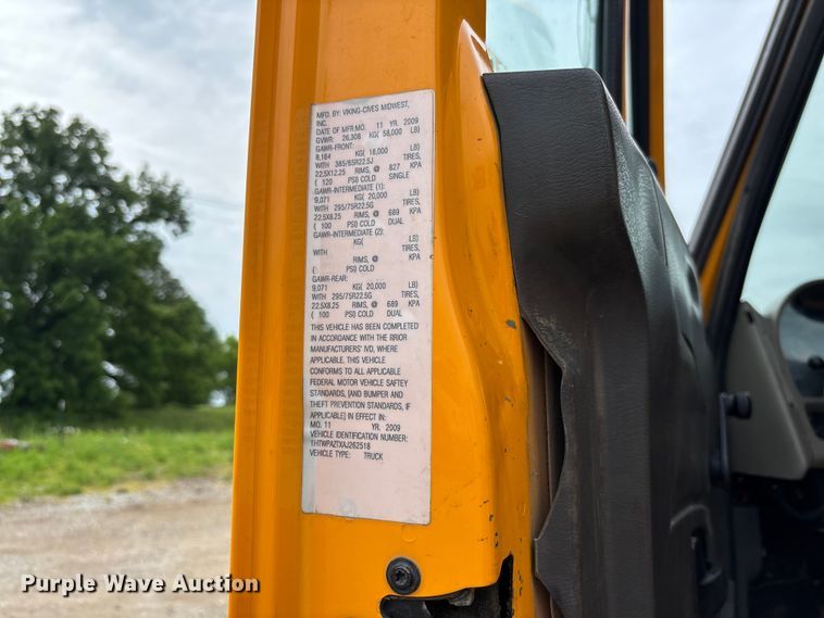 image for item FC5844 2010 International 7500 dump truck