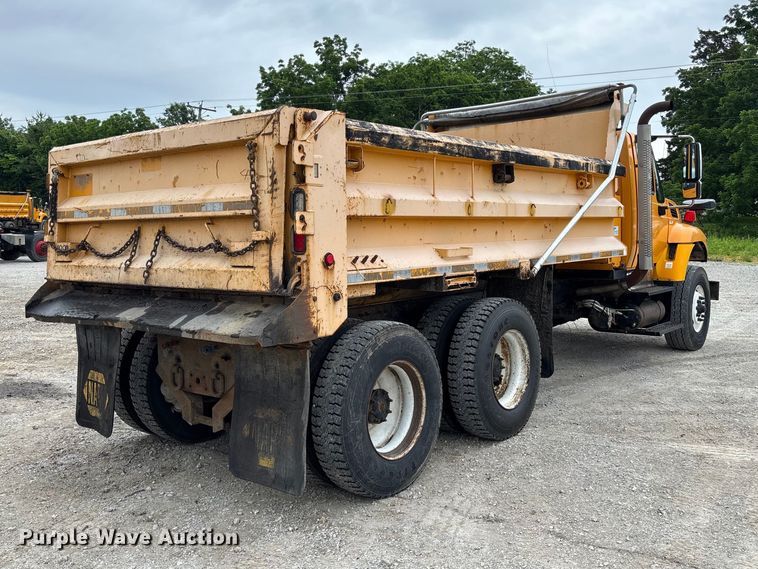 image for item FC5845 2010 International 7500 dump truck