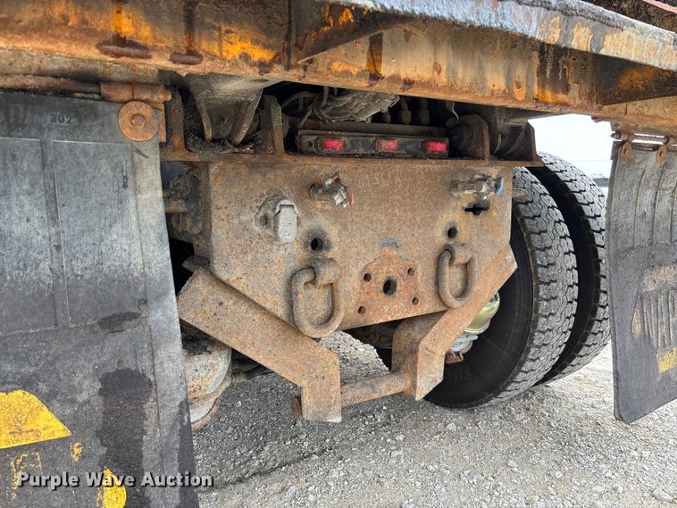 image for item FC5845 2010 International 7500 dump truck