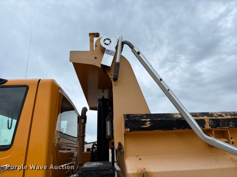 image for item FC5845 2010 International 7500 dump truck