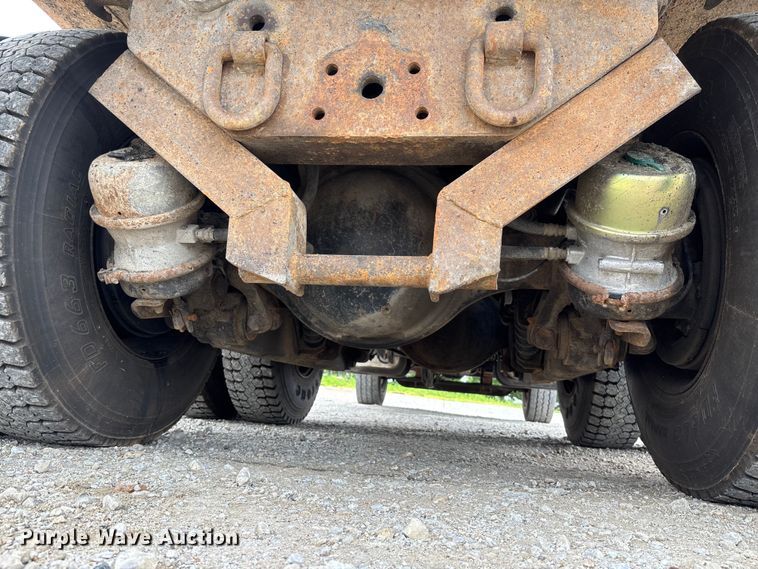 image for item FC5845 2010 International 7500 dump truck