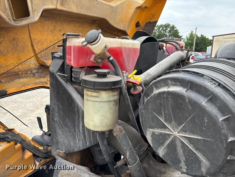 image for item FC5845 2010 International 7500 dump truck