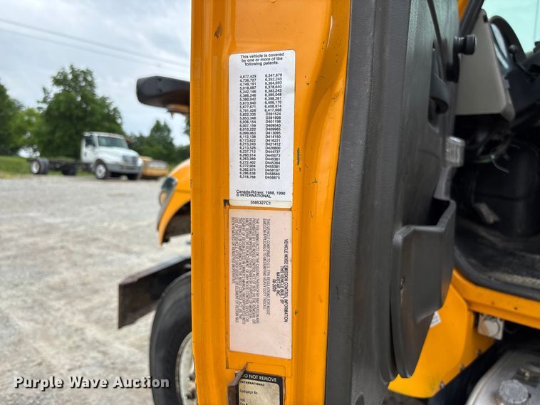 image for item FC5845 2010 International 7500 dump truck
