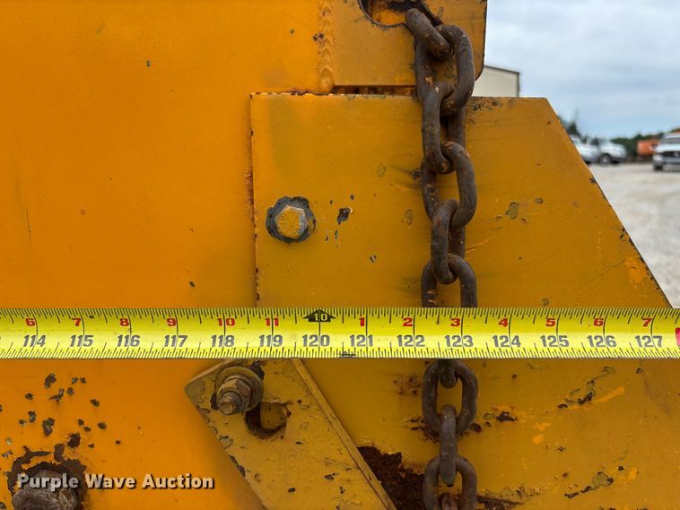 image for item FC5846 2006 International 7400 dump truck