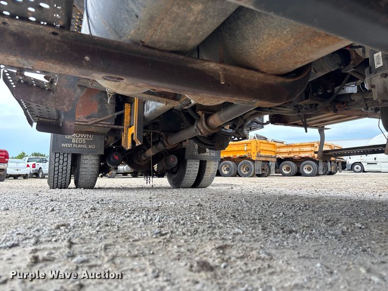 image for item FC5846 2006 International 7400 dump truck