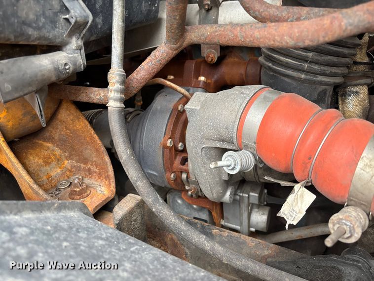 image for item FC5846 2006 International 7400 dump truck