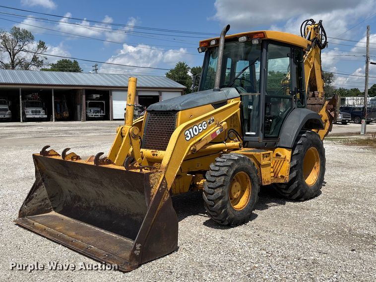 image for item FC5857 2003 John Deere 310SG backhoe