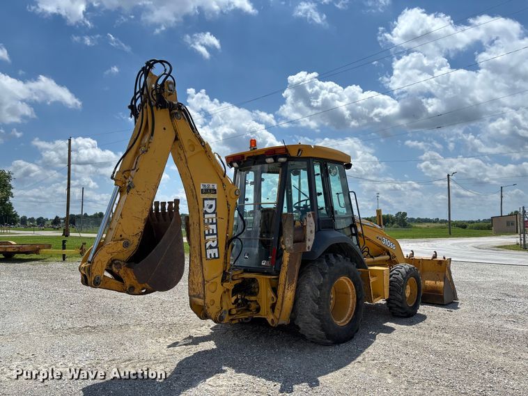 image for item FC5857 2003 John Deere 310SG backhoe