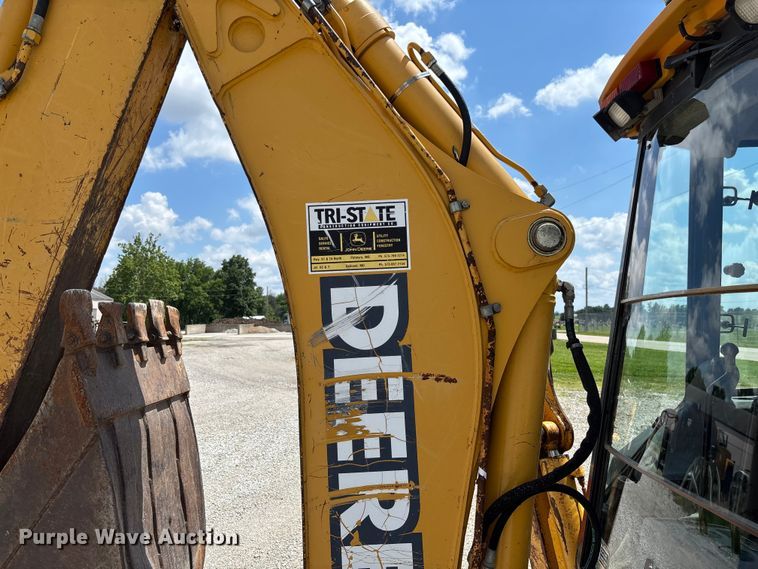 image for item FC5857 2003 John Deere 310SG backhoe