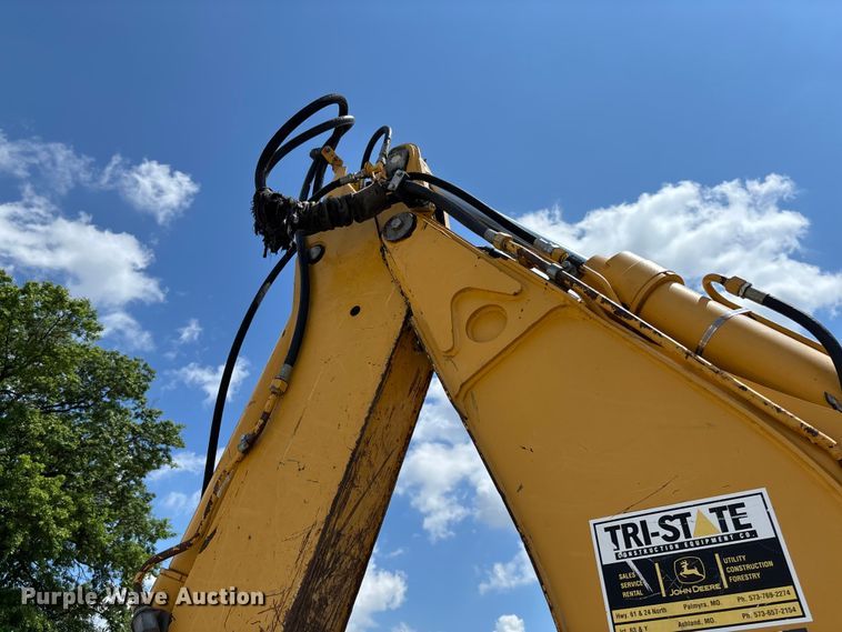 image for item FC5857 2003 John Deere 310SG backhoe