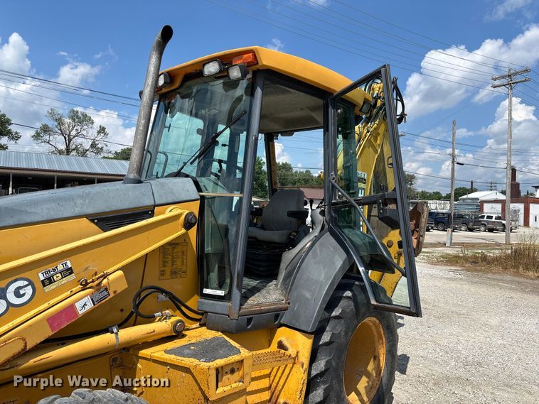 image for item FC5857 2003 John Deere 310SG backhoe