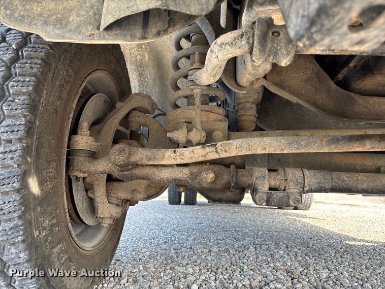 image for item FC5860 2009 Dodge Ram 5500 bucket truck