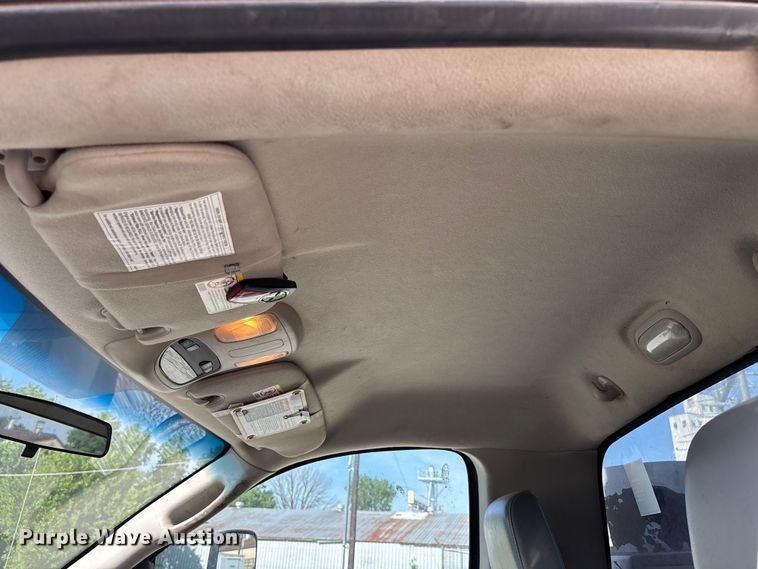 image for item FC5860 2009 Dodge Ram 5500 bucket truck