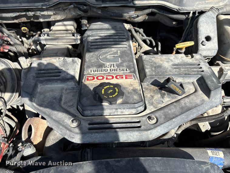 image for item FC5860 2009 Dodge Ram 5500 bucket truck