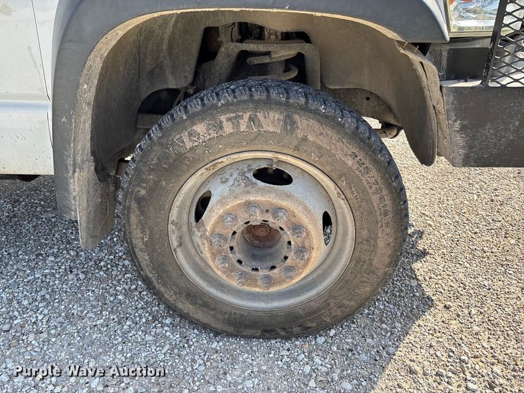image for item FC5860 2009 Dodge Ram 5500 bucket truck