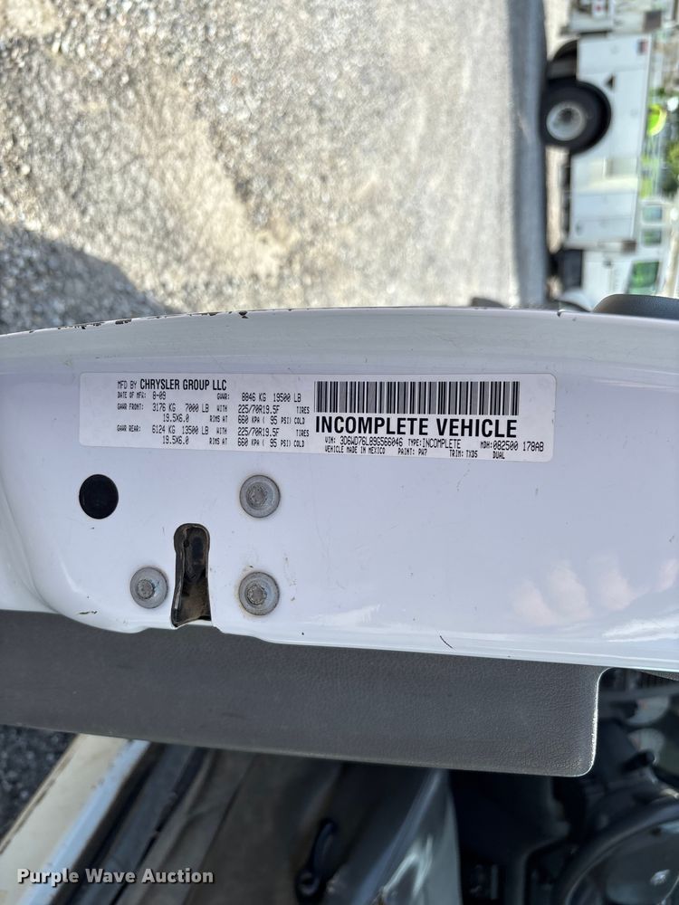 image for item FC5860 2009 Dodge Ram 5500 bucket truck