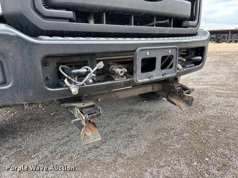 image for item FC5920 2014 Ford F550 Super Duty dump truck