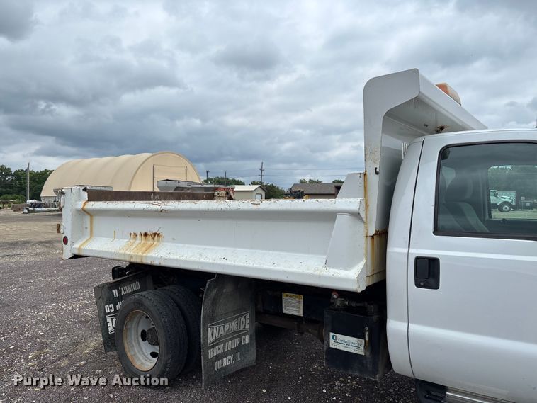 image for item FC5920 2014 Ford F550 Super Duty dump truck