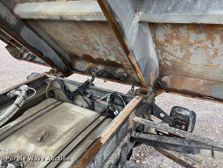 image for item FC5920 2014 Ford F550 Super Duty dump truck