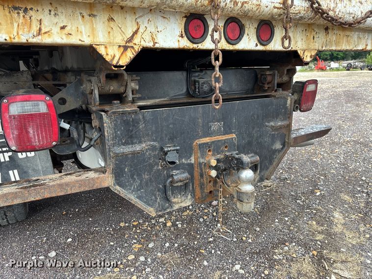 image for item FC5920 2014 Ford F550 Super Duty dump truck