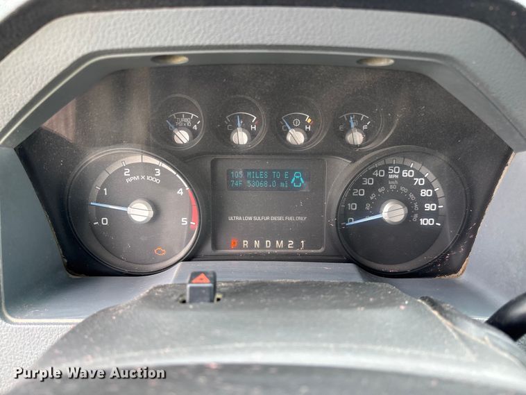 image for item FC5920 2014 Ford F550 Super Duty dump truck