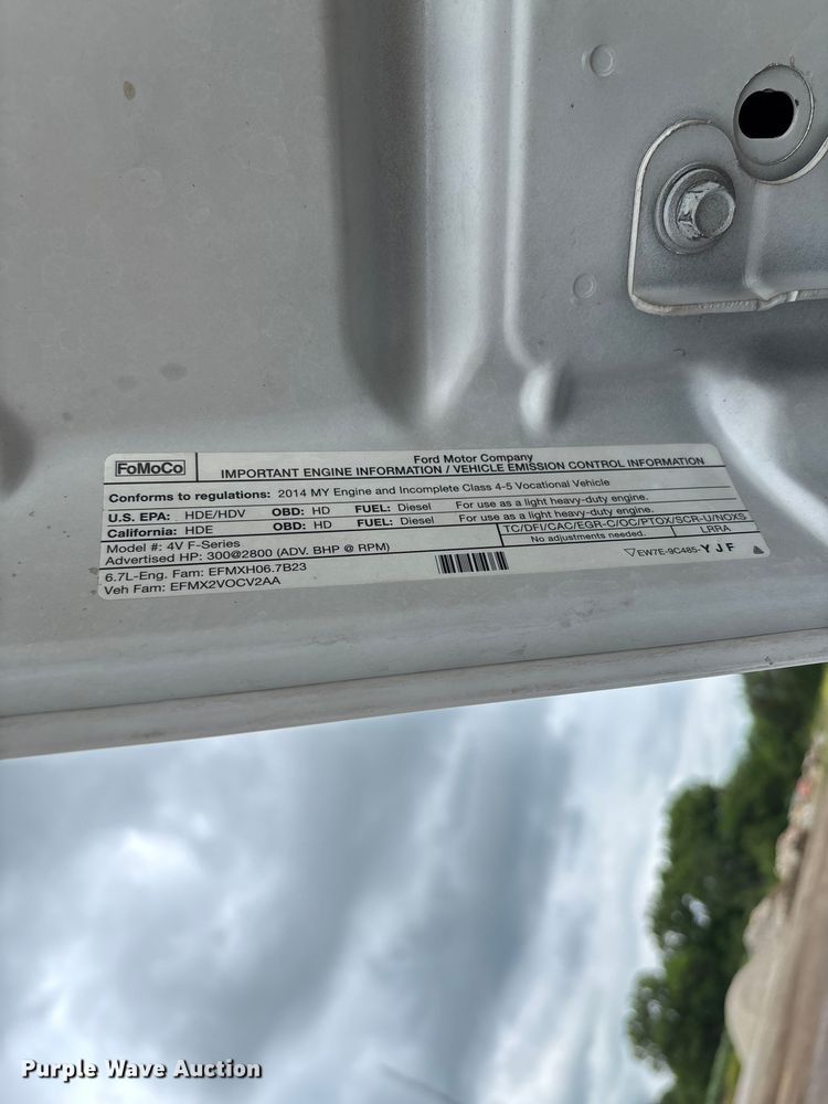 image for item FC5920 2014 Ford F550 Super Duty dump truck