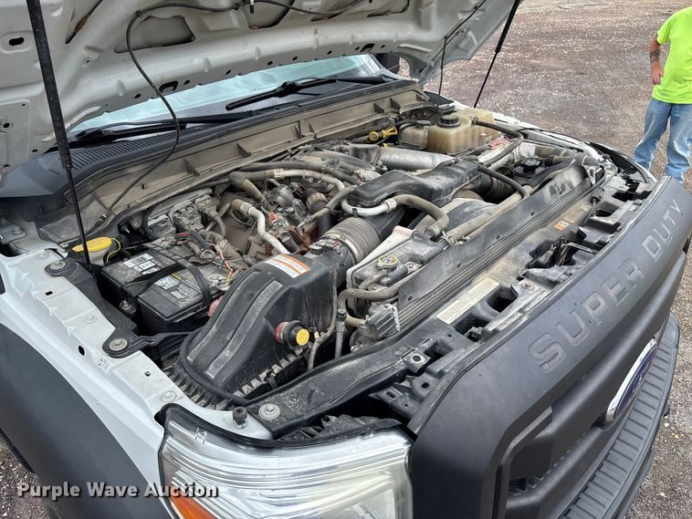 image for item FC5920 2014 Ford F550 Super Duty dump truck