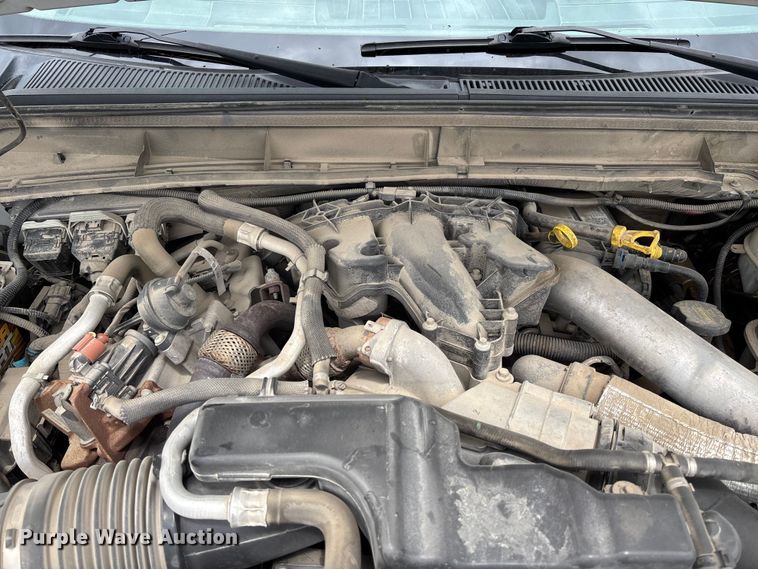 image for item FC5920 2014 Ford F550 Super Duty dump truck