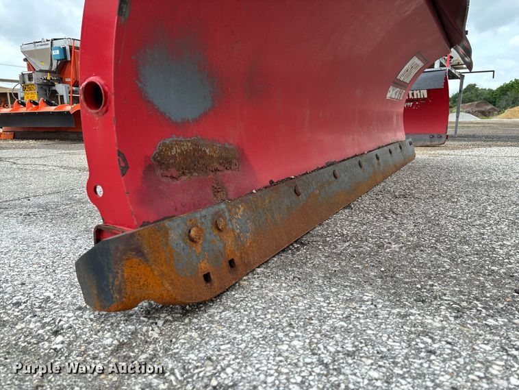 image for item FC5920 2014 Ford F550 Super Duty dump truck