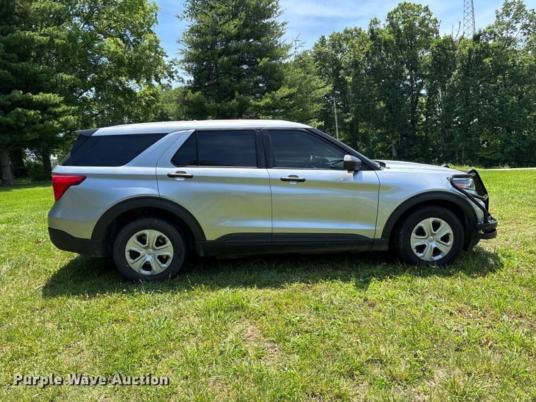 image for item FG0429 2021 Ford Explorer Police SUV